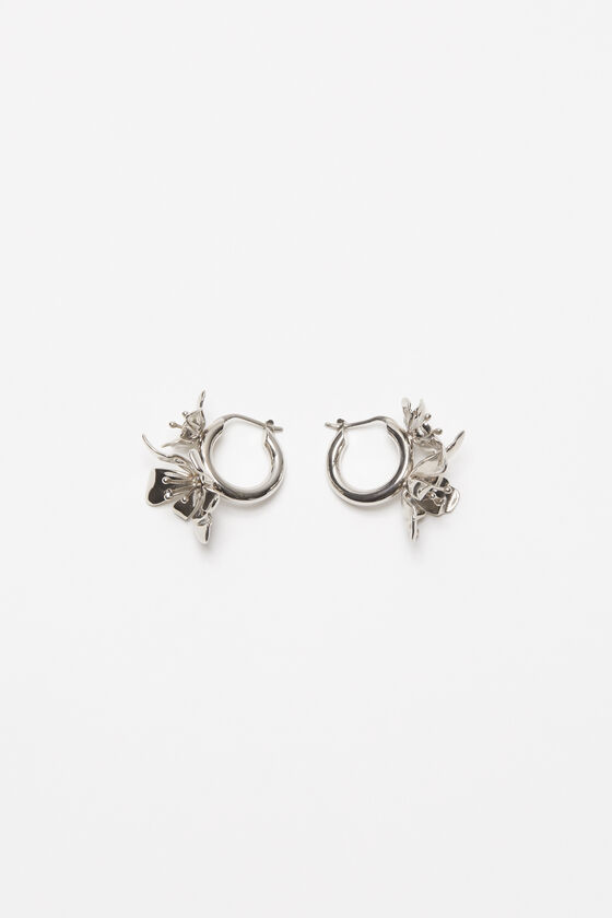 (image for) Cool Flower hoop earrings